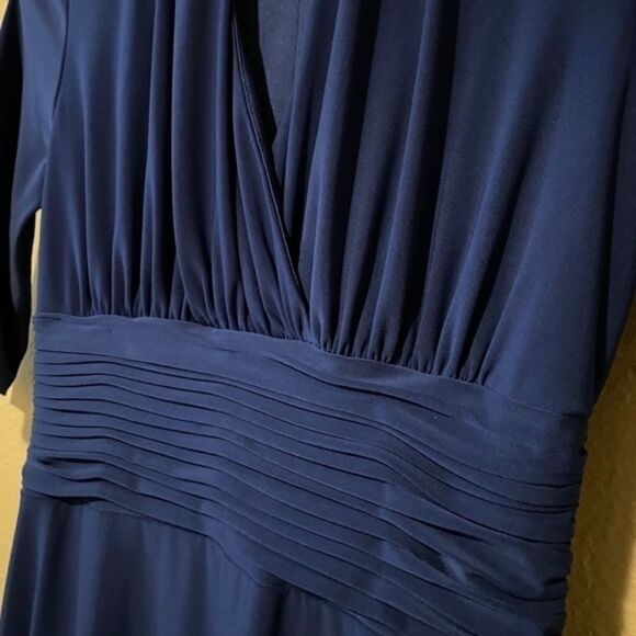 Evan Picone - blue pleated wrap dress - Picture 2 of 6